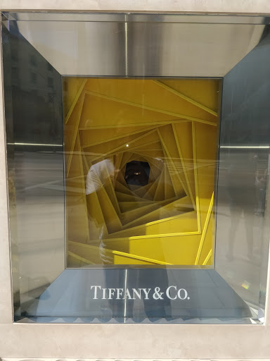 Jewelry Store «Tiffany & Co.», reviews and photos, 210 N Rodeo Dr, Beverly Hills, CA 90210, USA