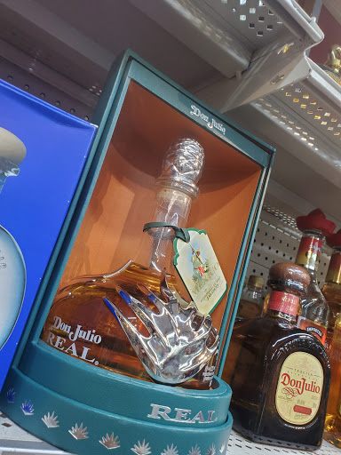 Supermarket «Hinky Dinky Supermarket», reviews and photos, 3110 M L King Ave, Flint, MI 48505, USA