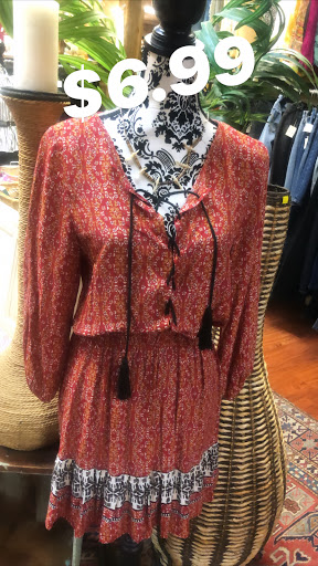 Thrift Store «Second Impressions - Resale for a Cause», reviews and photos, 24412 Muirlands Blvd, Lake Forest, CA 92630, USA