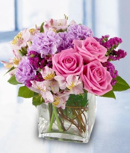 Florist «City Line Florist», reviews and photos, 2978 Nichols Ave, Trumbull, CT 06611, USA