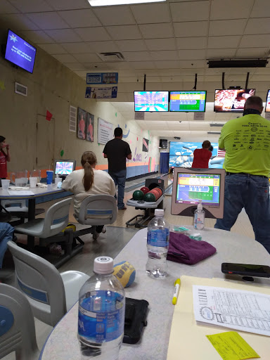 Bowling Alley «Al-Mar Lanes», reviews and photos, 1010 N Main St, Bowling Green, OH 43402, USA