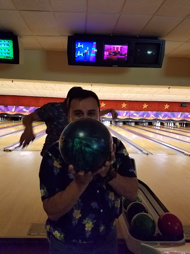Bowling Alley «Lanes & Games», reviews and photos, 195 Concord Turnpike, Cambridge, MA 02140, USA