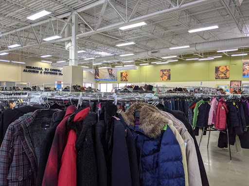 Non-Profit Organization «Goodwill Store & Donation Center», reviews and photos, 481 West Countryside Parkway, Yorkville, IL 60560, USA