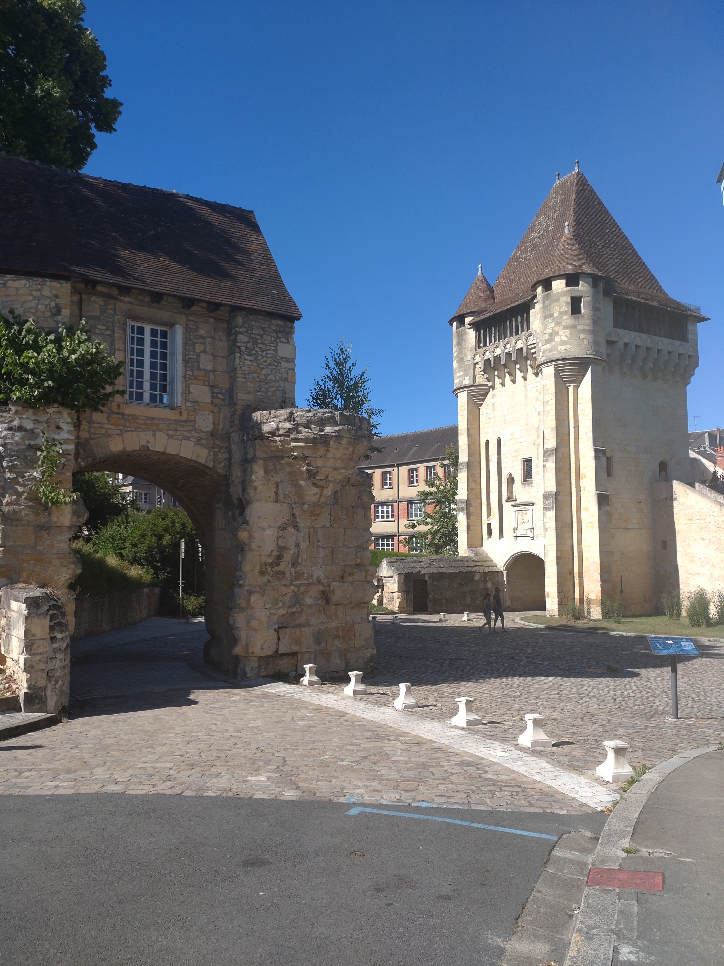 Photo n° 8 de l'avis de nounours.e fait le 14/07/2023 à 19:25