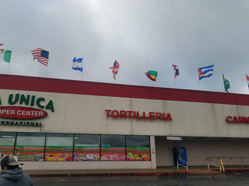Mexican Grocery Store «La Unica SuperCenter», reviews and photos, 6119 White Horse Rd #3, Greenville, SC 29611, USA