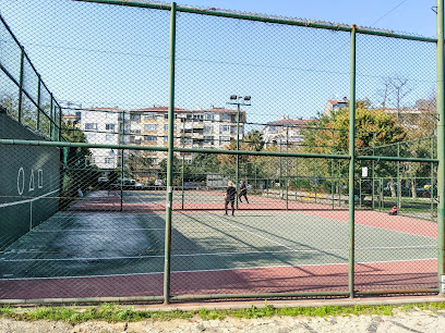 Yoğurtçu Parkı Tenis Kortu