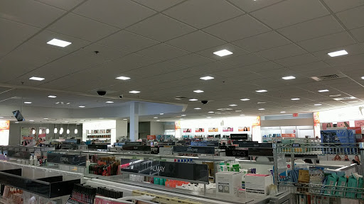 Hair Salon «Ulta Beauty», reviews and photos, 1560 S Randall Rd, Geneva, IL 60134, USA