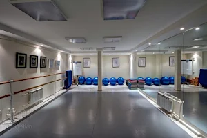 Yoga and Dance Studio Clover image