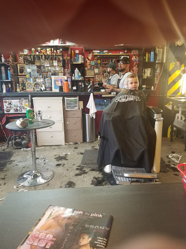 Barber Shop «Anvil Barber Shop», reviews and photos, 1928 SE Scott St, Milwaukie, OR 97222, USA