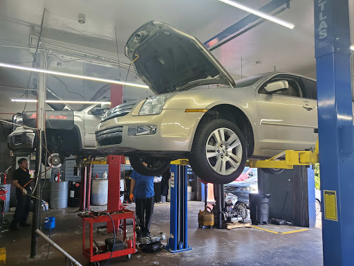 Auto Repair Shop «KLM AUTO CENTER», reviews and photos, 1049 S Cobb Dr, Marietta, GA 30060, USA