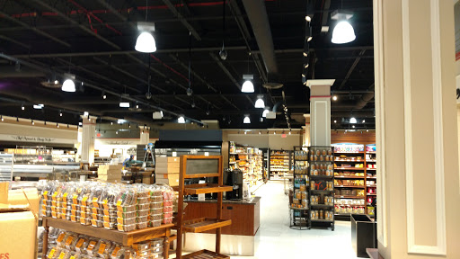 Shopping Mall «Rye Ridge Shopping Center», reviews and photos, 142 S Ridge St, Rye Brook, NY 10573, USA