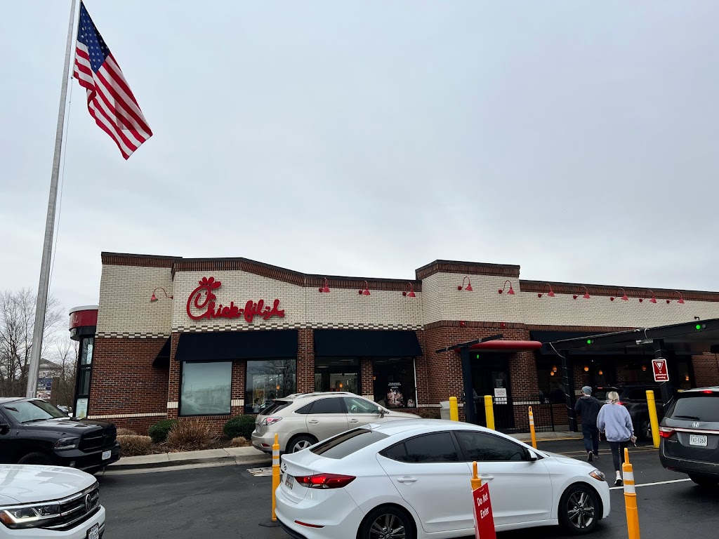 Lee's Hill Chick-fil-A - Fredericksburg, VA 22408 - Menu, Hours, Reviews  and Contact