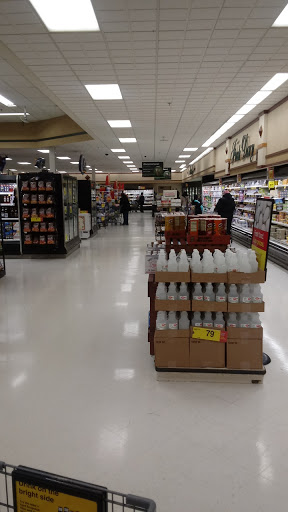 Grocery Store «Kroger», reviews and photos, 31300 Michigan Ave, Westland, MI 48186, USA