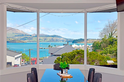 Lyttelton Club 328