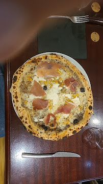 Pizza du Restaurant italien Carmelo à Clermont-l'Hérault - n°2
