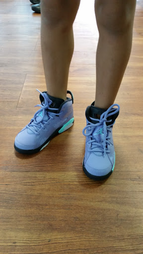 Shoe Store «Shiekh Shoes», reviews and photos, 2627 Mission St, San Francisco, CA 94110, USA