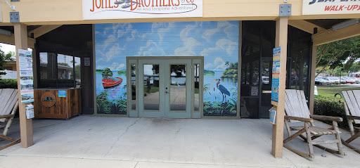 Tourist Attraction «Jones Brothers Air & Seaplane Adventures», reviews and photos, 150 E Ruby St, Tavares, FL 32778, USA