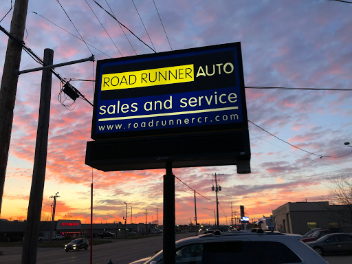 Used Car Dealer «Road Runner Auto Sales & Service», reviews and photos, 2100 16th Ave SW, Cedar Rapids, IA 52404, USA