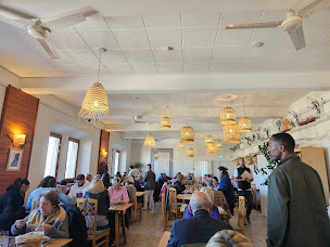Photo n°36 de Le Restaurant Notre Dame de la Garde à Marseille ()