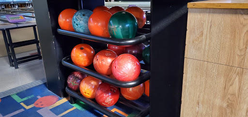 Bowling Alley «Sarasota Lanes», reviews and photos, 2250 Fruitville Rd, Sarasota, FL 34237, USA