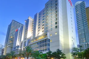 Hampton Inn & Suites by Hilton Miami Brickell Downtown image