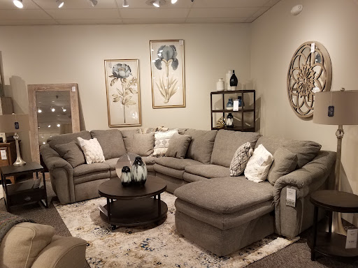 Furniture Store «La-Z-Boy Furniture Galleries», reviews and photos, 6610 Tacoma Mall Blvd, Tacoma, WA 98409, USA