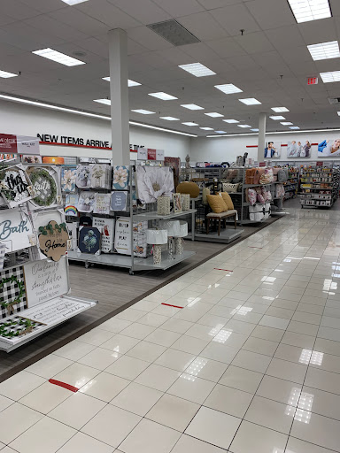 Clothing Store «Burlington Coat Factory», reviews and photos, 5766 Buford Hwy NE, Doraville, GA 30340, USA