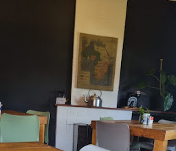 Izzie's coffee shop photo