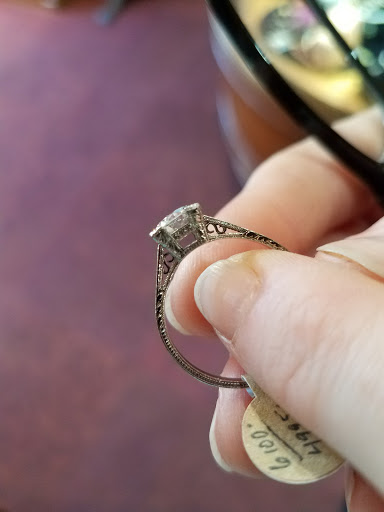 Jewelry Store «Gem Set Love (formerly Gilt)», reviews and photos, 720 NW 23rd Ave, Portland, OR 97210, USA