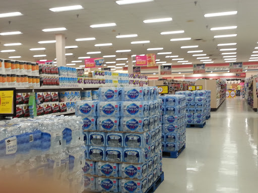 Grocery Store «Winn-Dixie», reviews and photos, 1122 N Main St, Bushnell, FL 33513, USA