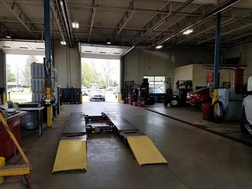Auto Repair Shop «McManus Automotive», reviews and photos, 550 8th St SW, Altoona, IA 50009, USA