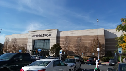 Department Store «Nordstrom Burlington», reviews and photos, 75 Middlesex Turnpike, Burlington, MA 01803, USA