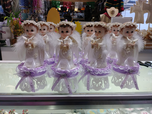 Department Store «Watsonville Discount Mall», reviews and photos, 347 Rodriguez St, Watsonville, CA 95076, USA