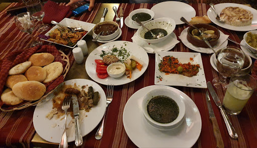 Colombian restaurants Cairo