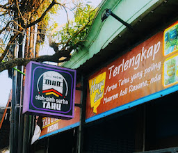 Asli Sari Lezat Poo photo
