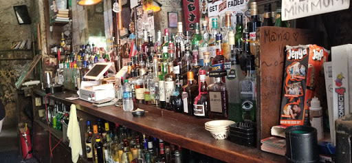 El Batey Bar