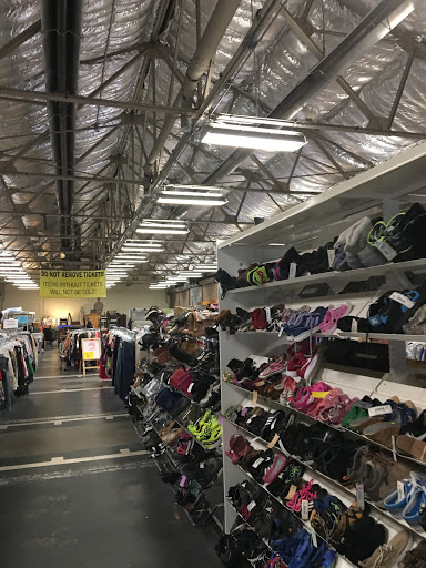 Thrift Store «Fort Lewis Thrift Shop», reviews and photos, 2070 Pendleton Ave, Lewis Mcchord, WA 98433, USA