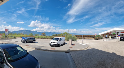 AVIA à Valleiry