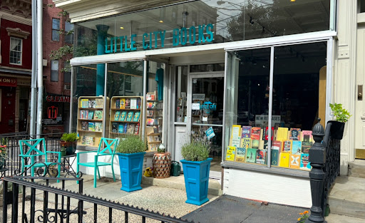 Book Store «Little City Books», reviews and photos, 100 Bloomfield St, Hoboken, NJ 07030, USA