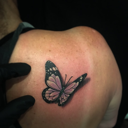 Tattoo Shop «Heavy Water Tattoo», reviews and photos, 22606 E Cliff Dr, Santa Cruz, CA 95062, USA