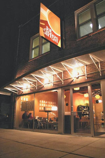 Joe Sippers Cafe, 114 S 4th St, Effingham, IL 62401, USA, 