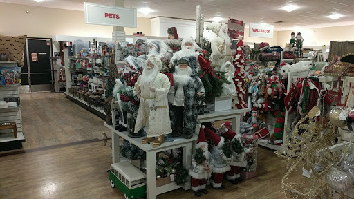 Department Store «HomeGoods», reviews and photos, 23614 El Toro Rd, Lake Forest, CA 92630, USA