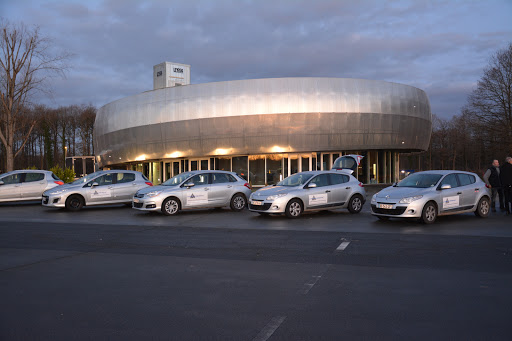 Utac - Prevention And Management Du Risque Routier En Entreprise à Linas, Essonne