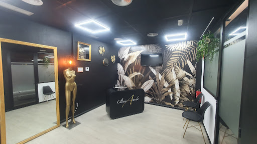 ClinicArnedo Centro Médico Estética en Rocafort, Valencia