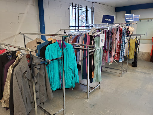 Thrift Store «St. Vincent de Paul Thrift Store», reviews and photos, 4009 S 56th St, Tacoma, WA 98409, USA