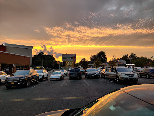 Shopping Mall «Forest Promenade Shopping Center», reviews and photos, 965 Richmond Ave, Staten Island, NY 10314, USA