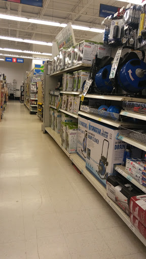 Hardware Store «Harbor Freight Tools», reviews and photos, 34600 Warren Rd, Westland, MI 48185, USA