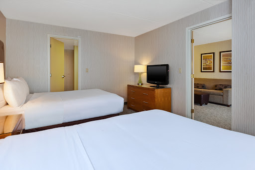Hotel «Hilton Auburn Hills Suites», reviews and photos, 2300 Featherstone Rd, Auburn Hills, MI 48326, USA