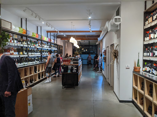 Wine Store «Oakland Yard Wine Shop», reviews and photos, 420 40th St, Oakland, CA 94609, USA