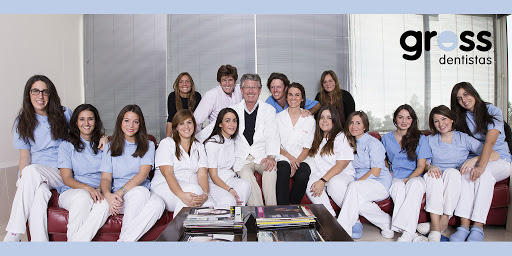 Clínica Dental Gross. Dentistas en Málaga - P.º Reding, 9, 5ª, 29016 Málaga